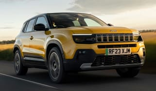 2023 Jeep Avenger - front tracking
