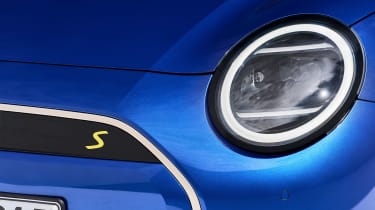 MINI Cooper Electric - headlights